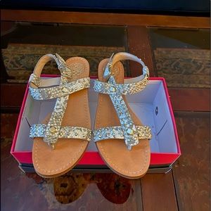 Vince Camuto Snake-studded flats